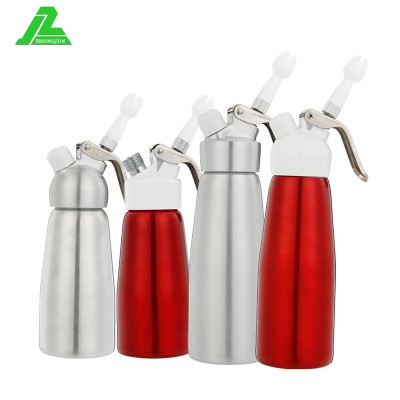 Promotion factory price whipped cream dispenser with three decorate nozzles