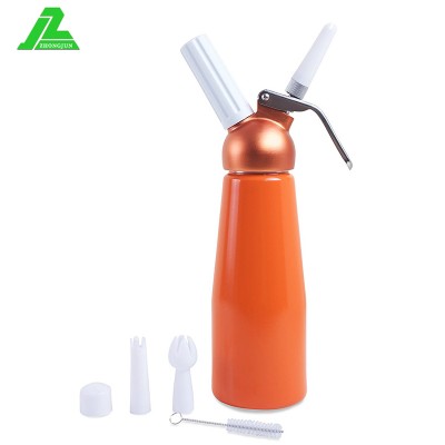 professional dessert toolsr  cream dispenser with three extra nozzles